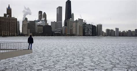 Brutal Cold Freezes Chicago Leaving Winter Scenes