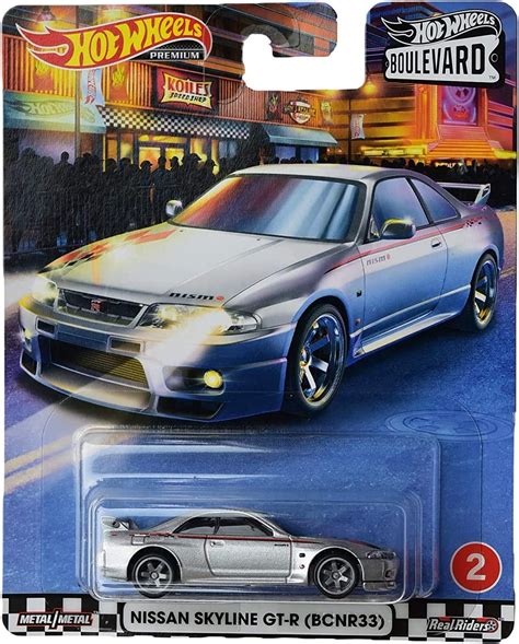 Amazon Com Hot Wheels Boulevard Nissan Skyline GT R BCNR Silver Toys Games