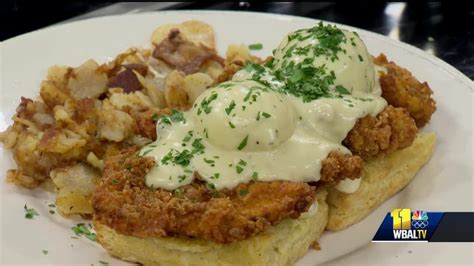 Sunday Brunch Iron Rooster Shows Fried Chicken Benedict Recipe Youtube