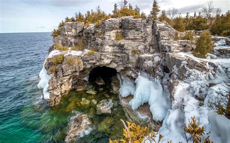 Top 15 Things To Do In Tobermory Ontarios Cute Harbour Town Ive
