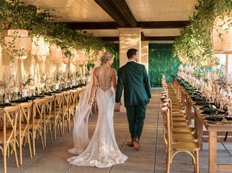 6 Wedding Day Moments To Plan For In Your Timeline — Demutiis Photography