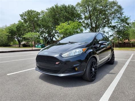 2015 Ford Fiesta Se Sedan With St Powertrain Up For Auction