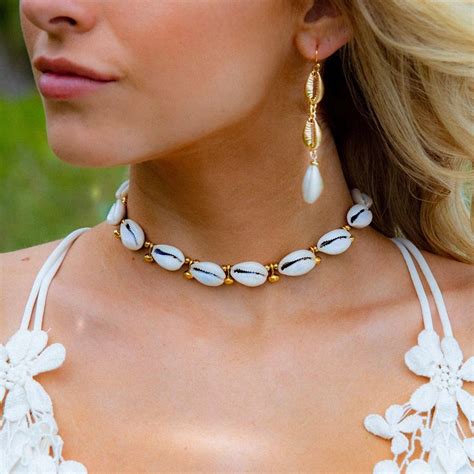 Tulum Cowrie Shell Choker Necklace Shell Choker Beachy Necklace