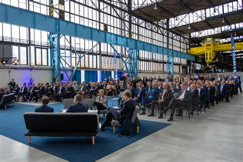 Na portále firmy.euro.cz obsahuje pouze takové informace, které lze dle. Vlastnická struktura - LIBERTY Steel Czech Republic