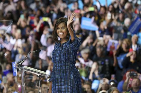 Michelle Obama Calls Trump ‘erratic Birther Reversal ‘insincere Washington Wire Wsj