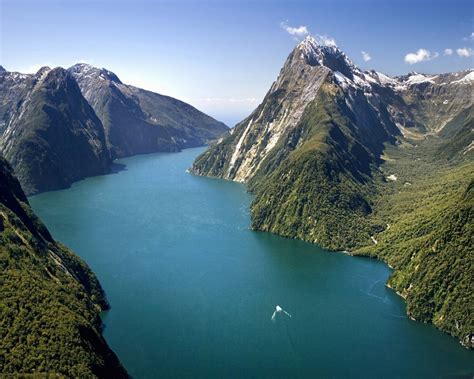 Free Download River In New Zealand Beautiful Scenery Wallpaper