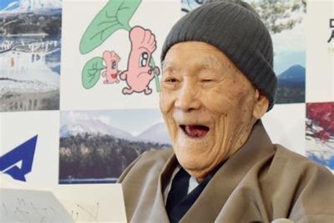 Morto l uomo più vecchio del mondo aveva 113 anni Cronaca dal mondo