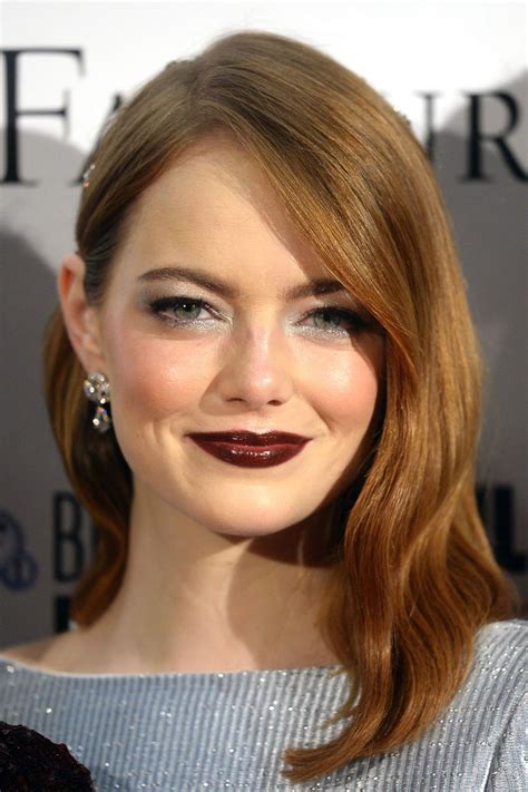 Последние твиты от emma stone (@stoneemma_). Emma Stone - ''The Favourite'' Premiere at the 62nd BFI ...