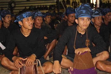 Mengenal Keunikan Budaya Suku Baduy Suku Asli Dari Provinsi Banten Riset