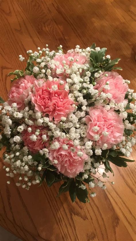 Carnations And Baby S Breath Carnation Bridal Bouquet Carnation Wedding Carnation Centerpieces