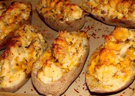.recipes on yummly | oven baked potatoes, loaded mac and cheese stuffed baked potatoes, baked potatoes. How to Bake a Potato in a Convection Oven | LEAFtv