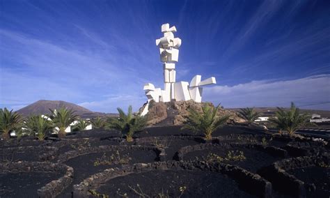 Lanzarotes Artistic Side How Cesar Manrique Decorated This Lunar