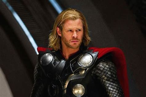 Thor Review Kenneth Branagh Directs A Superhero Movie As Thunderous