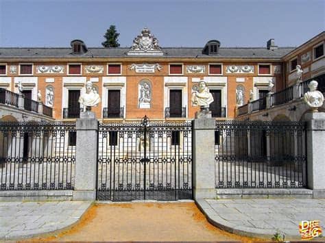 The following 24 files are in this category. Foto: Real Casa del Labrador 01 - Aranjuez (Madrid), España