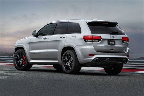 2021 Jeep Grand Cherokee Pictures 170 Photos Edmunds