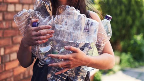 You Can Now Pay With Plastic Bottles To Park Your Car Heart