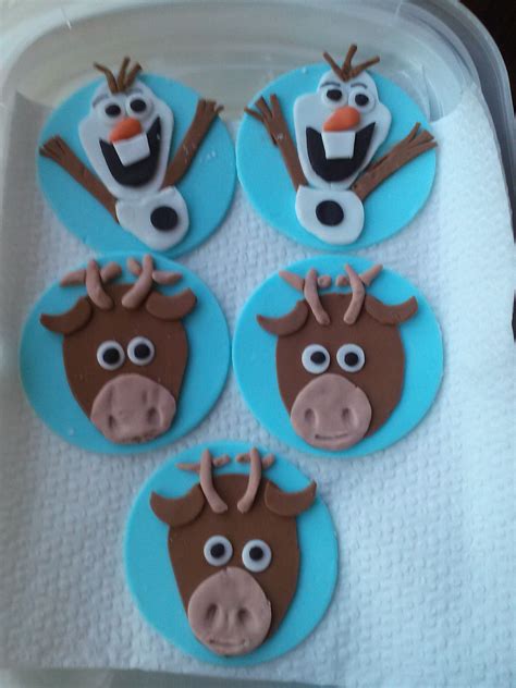 No unnecessary fillers to worry about. Frozen themed cake toppers by Karen Kong | Frozen themed ...
