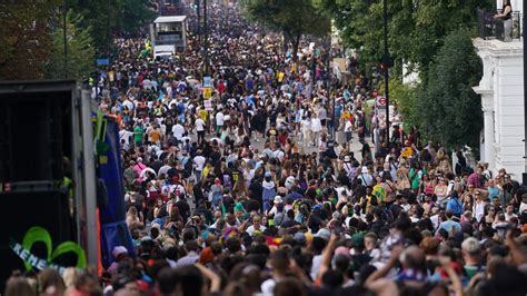 Hundreds Nearby As Man Stabbed To Death At Notting Hill Carnival