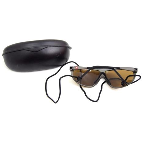 swiss army suvasol sunglasses with case military 4 u uk