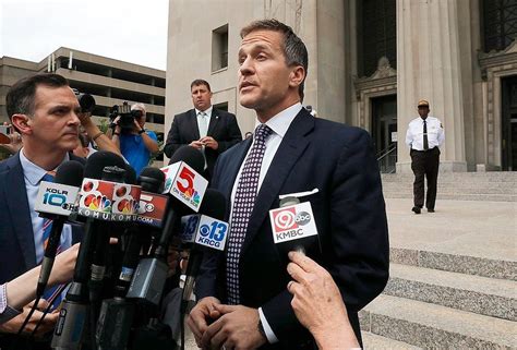 missouri gov eric greitens no longer facing sex related charge