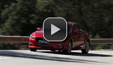 Mazda 3 Skyactiv Video