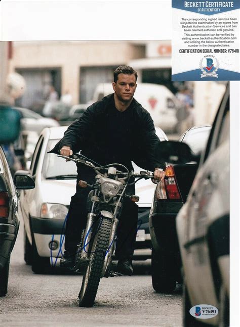 Matt Damon Signed The Bourne Ultimatum 8x10 Movie Photo Beckett Bas