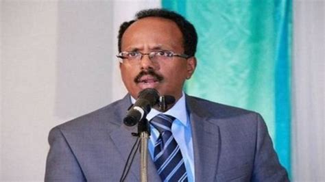 رسميًا رئيس الصومال يتنازل عن الجنسية الأمريكية
