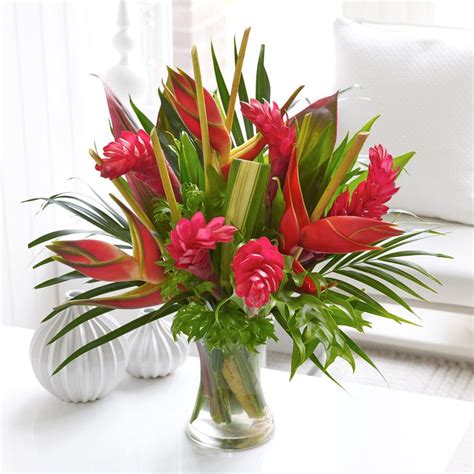 Give Your Living Room The Tropical Feel With This Fiery Display Of Red