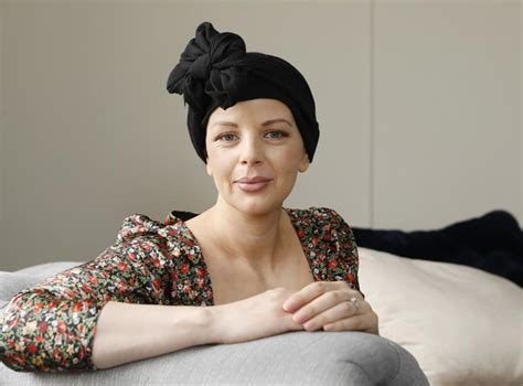 Samantha Mclaren Bravely Shares Her Breast Cancer Diagnosis Journey