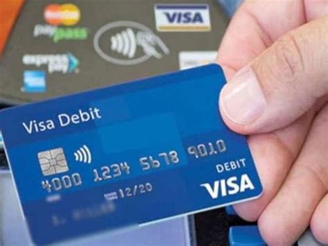 Fraud Alert कहीं आपके डेबिट कार्ड के साथ भी न हो जाए फ्रॉड सावधानी बरतते हुए अपनाएं ये तरीके