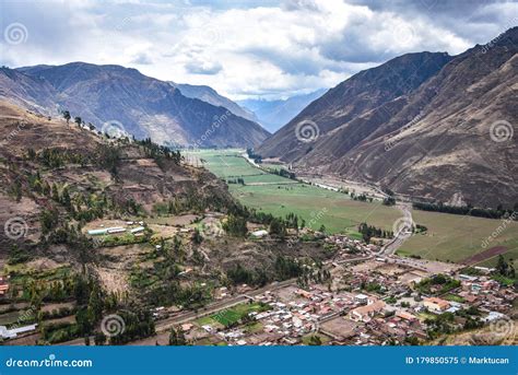Views Of The Sacred Valley From Mirador De Taray Pisac Cusco Peru