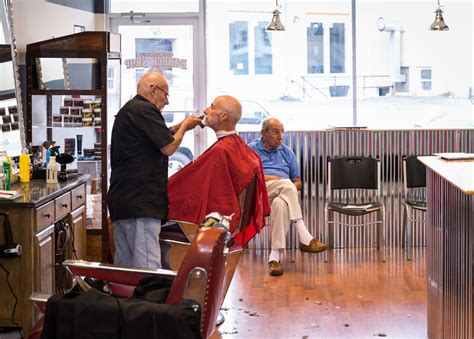 Saugus barber shop is 115 years young - Itemlive : Itemlive