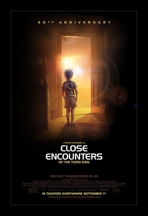 CLOSE ENCOUNTERS OF THE THIRD KIND 11x17 Framed Movie Poster