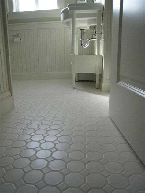 25 Gorgeous White Hexagon Bathroom Tile Design Ideas Decoor
