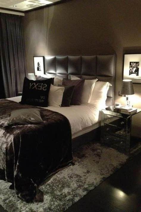Pin By Natalie Coenegrachts On Sexy Bedrooms Bedroom Inspirations Bedroom Makeover Sexy Bedroom