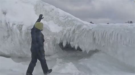 Ice Caves Form On Lake Michigan Cnn Video