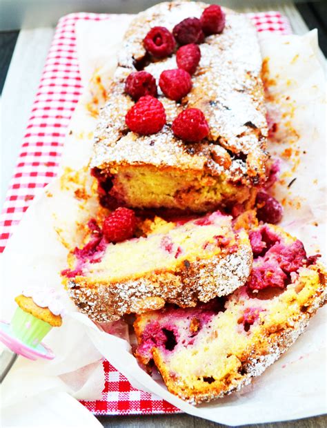 Crème fraîche ist gesäuert und hat einen fettgehalt von mindestens 30 %. Eine himmlisch fruchtige Liaison! Himbeer-Mandel-Kuchen ...