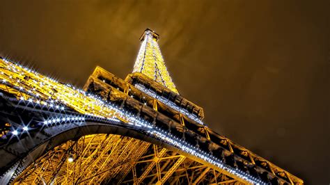 Paris Yellow Lighting Eiffel Tower Closeup View Hd Travel Wallpapers