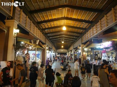 Long yang shop, srinakarin train market branch opens as usual. Talad Rot Fai Srinakarin - Train Night Market Srinakarin ...