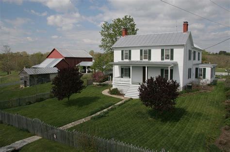 C 1870 Farmhouse In New Market Virginia