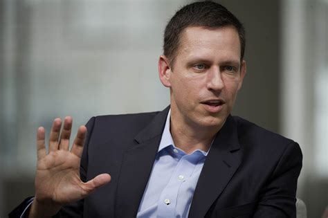 Facebooks Sandberg Says Peter Thiel To Remain On Board Bloomberg