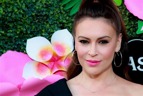 Alyssa Milano Showing Off Her Pussy Pics Xhamster The Best Porn Website