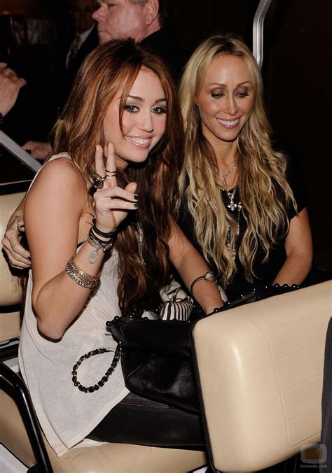 Miley Cyrus Y Leticia Tish Cyrus Fotos Formulatv