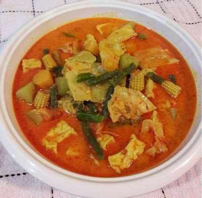 Itulah resep sayur lodeh tewel alias lodeh nangka muda yang enak. Sayur Lodeh By Lina Sutiono | Resep makanan sehat, Resep ...