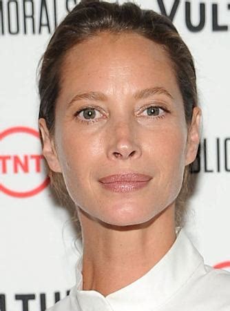 Christy Turlington Plastic Surgery She Is Blessed With Natural Beauty Surgery Lists Surgery