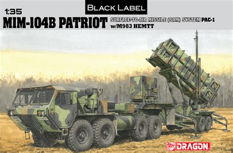 135 Military In Dragon Plastic Model Kits