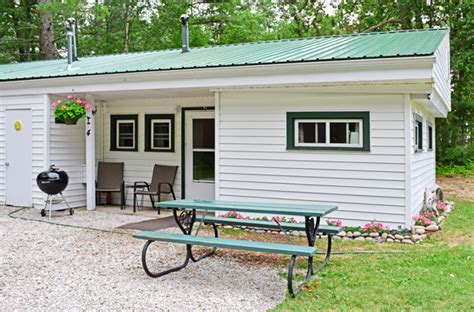 Rent homes, condos, rooms, cabins, and more! Deer Park Lodge Resort - Cabin Rentals Muskallonge Lake MI
