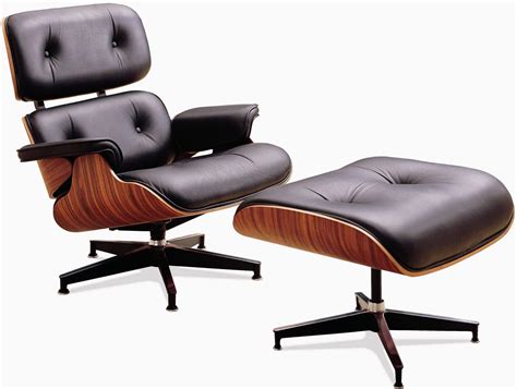 Lounge Chair By Charles Eames Eames Chaise Lounge Eames Lounge