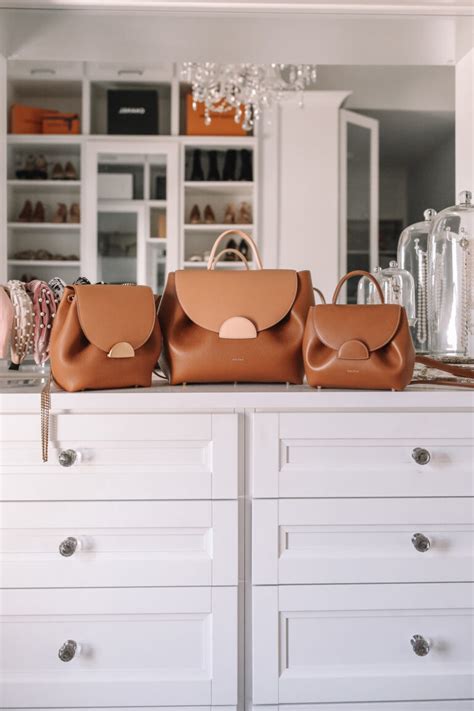 Dive into the heart of polène paris and discover the subtle forms and exquisite craftsmanship of our latest handbag designs. Polène Bag Review & Comparison - Southern Curls & Pearls