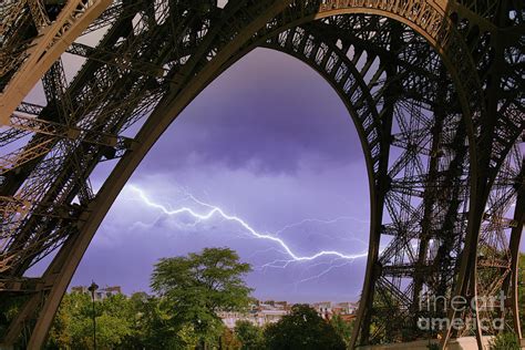 Eiffel Tower Lightning Paris France Color Photograph By Chuck Kuhn Pixels